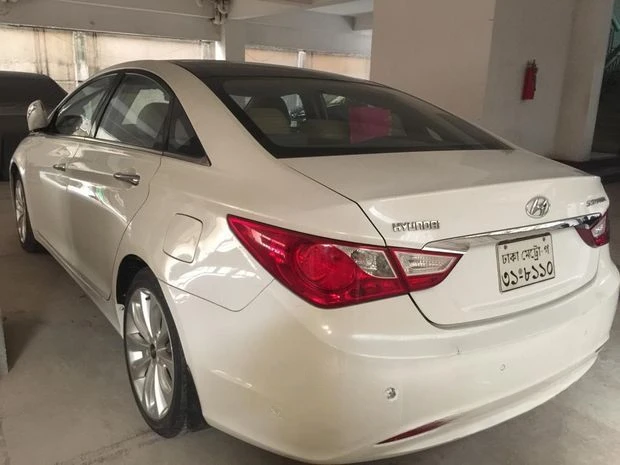 Used Hyundai Sonata 2010 Price in Sri Lanka