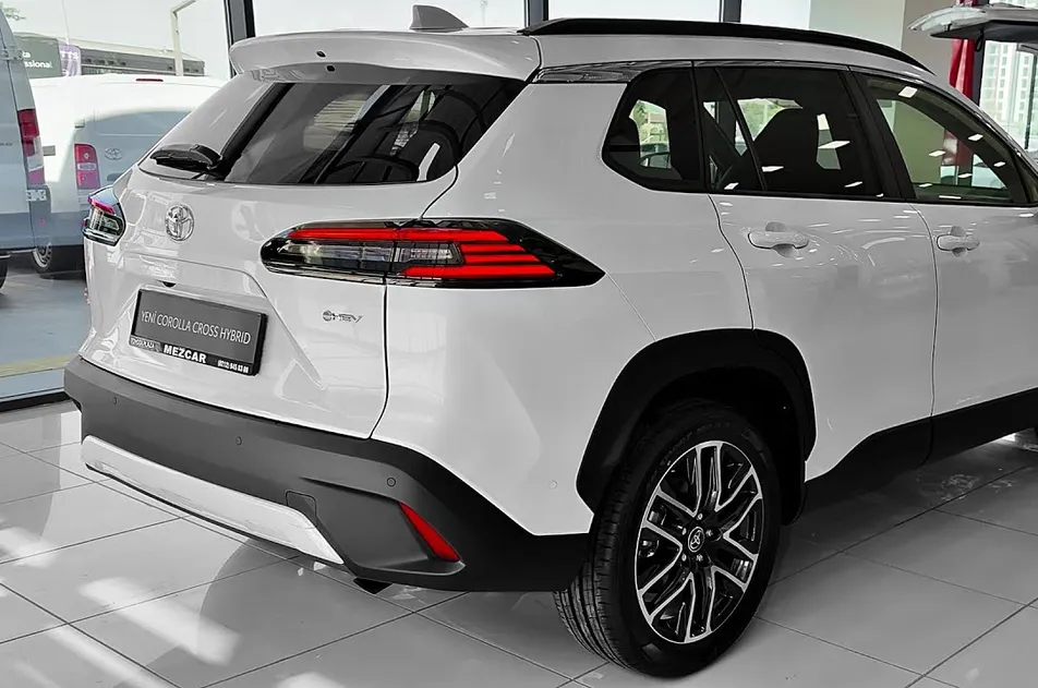 Toyota Corolla Cross Hybrid Z Package Price in Sri Lanka 2026